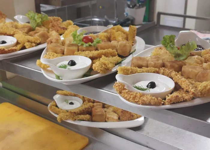 Sunny Paradise Ll Hotell 3*